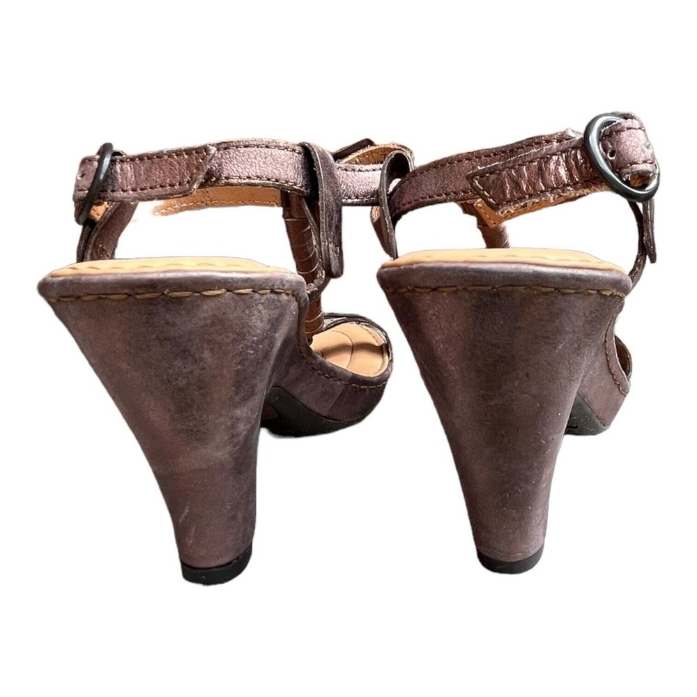 Born Crown Sandals Womens 7M Brown Gold Leather Comfort Double Strap Heel Buckle - Picture 5 of 8